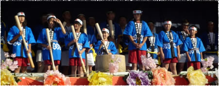 毎年恒例「もちつき大会」